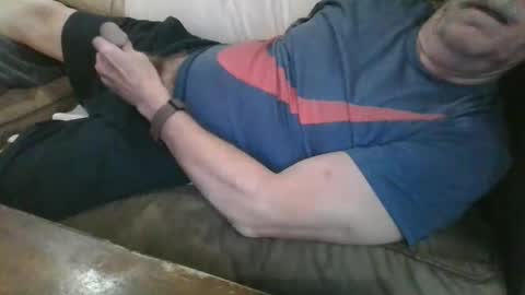 up4it52 online show from December 2024 10:24:02 PM