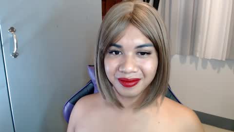 Vee online show from January 2025 09:04:02 PM