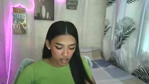 ur_dazzlingmorenaxx online show from May 2026 03:04:02 AM