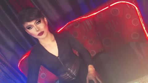 Snapshot of ur_dominatrix chatting on February 2026 04:05:02 PM MISS ANNA online show from February 2026 04:05:02 PM