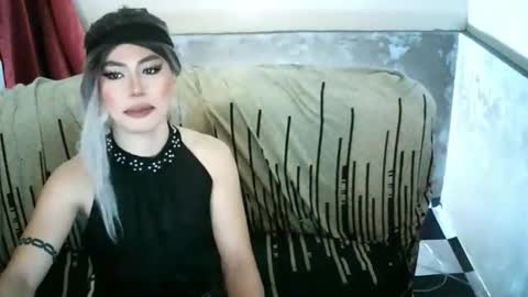 MISS ANNA online show from April 2026 06:48:02 PM