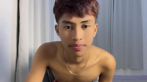 ur_fuckerbttm online show from October 2025 12:31:01 PM