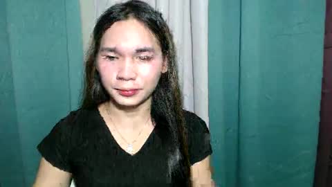 Snapshot of ur_innocent_girlx chatting on March 2025 04:58:02 AM QUEENSY online show from March 2025 04:58:02 AM
