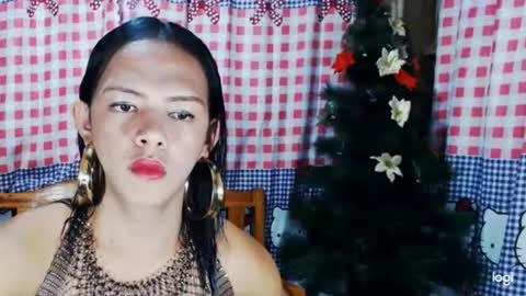 ur_lexie_fab online show from December 2025 10:20:02 AM