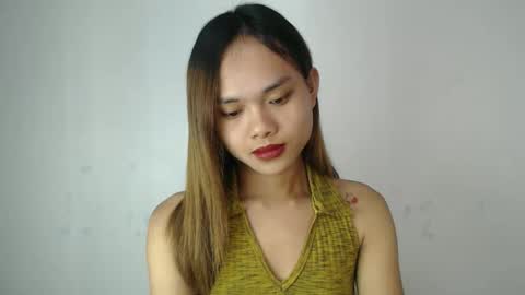 urasian_crisa online show from May 2026 05:01:02 AM