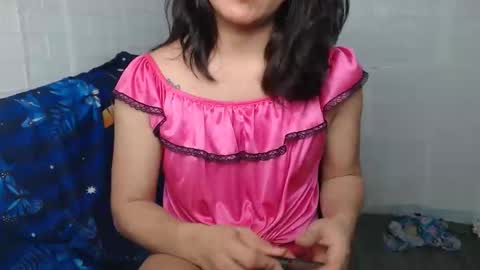 Snapshot of urasian_dreamgirl69 chatting on November 2025 03:50:02 AM bela online show from November 2025 03:50:02 AM