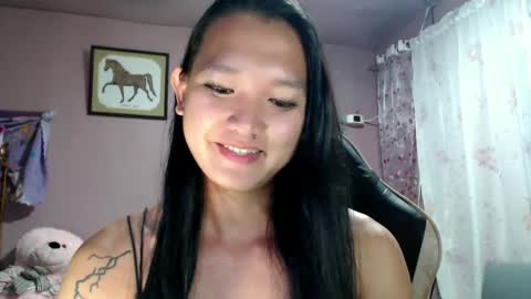 NEWRA  ALLISON online show from February 2025 12:17:02 PM