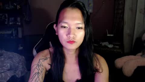 NEWRA  ALLISON online show from February 2025 09:59:01 PM