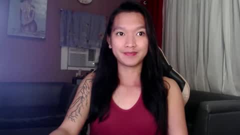 NEWRA  ALLISON online show from October 2025 05:46:02 PM