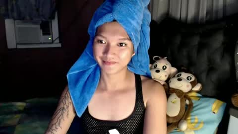 NEWRA  ALLISON online show from June 2026 04:20:01 AM