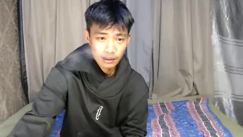 urasian_rey online show from June 2026 12:03:02 PM