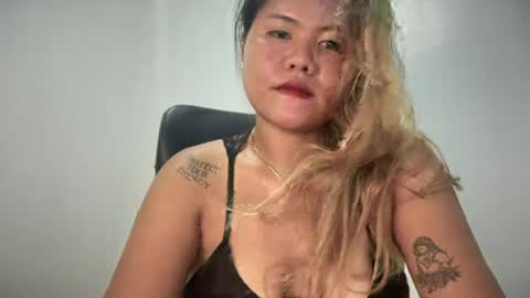 Snapshot of urasianblairexxx chatting on June 2026 07:08:01 AM urasianblairexxx online show from June 2026 07:08:01 AM