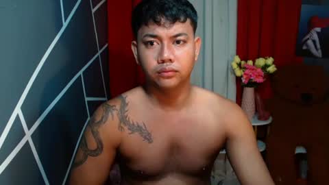 Snapshot of urasiankyler chatting on June 2026 05:08:01 AM urasiankyler online show from June 2026 05:08:01 AM