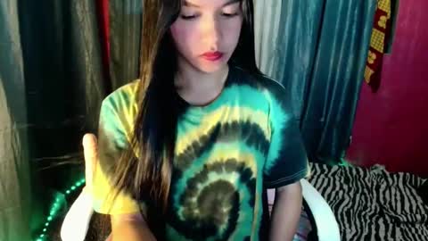 Elizabeth online show from March 2026 01:38:01 PM