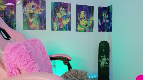 Danielle  online show from November 2025 05:28:02 AM