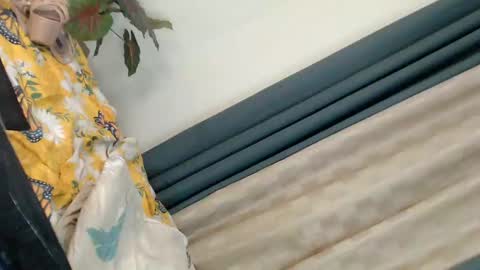 its me Molina online show from February 2025 05:48:02 PM