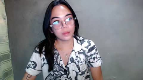 Snapshot of urbabydollx16 chatting on June 2026 06:28:01 PM urbabydollx16 online show from June 2026 06:28:01 PM