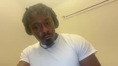 urbandick5 online show from November 2025 01:06:01 AM