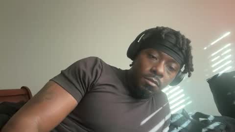 urbandick5 online show from November 2025 09:03:02 PM