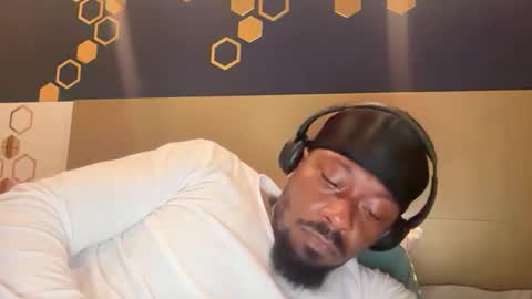 urbandick5 online show from April 2026 06:07:01 AM