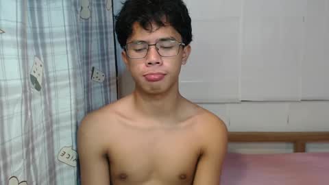 Snapshot of urbbyjosh chatting on January 2025 01:45:02 AM joshua online show from January 2025 01:45:02 AM