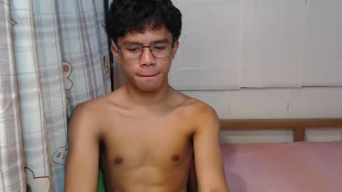 Snapshot of urbbyjosh chatting on January 2025 02:35:01 PM joshua online show from January 2025 02:35:01 PM