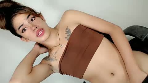 Haley Mhate online show from February 2025 06:23:01 PM