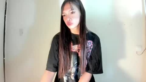 Rona Ella online show from July 2026 12:46:02 AM
