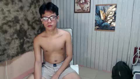 Snapshot of urdreamboy_doms chatting on May 2026 03:53:01 PM urdreamboy_doms online show from May 2026 03:53:01 PM