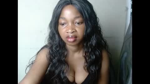 urflirtydoll online show from February 2025 11:19:02 PM