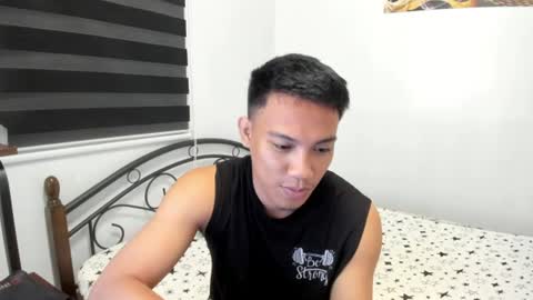 Snapshot of urfucker_vinz chatting on July 2026 02:45:02 PM urfucker_vinz online show from July 2026 02:45:02 PM