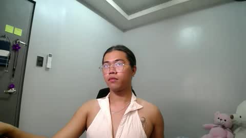Snapshot of urfuckinghighness chatting on June 2026 09:32:01 AM ask me online show from June 2026 09:32:01 AM