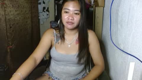 Snapshot of urfynestasian chatting on November 2025 12:59:02 PM urfynestasian online show from November 2025 12:59:02 PM