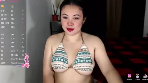 ELISSE online show from December 2025 01:57:02 AM