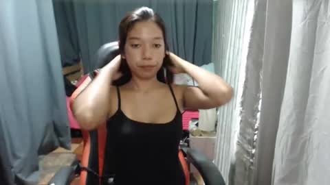 Snapshot of urgirlyflor chatting on February 2026 10:07:02 AM BB online show from February 2026 10:07:02 AM