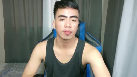 Snapshot of urguy_francis chatting on February 2025 04:20:01 AM urguy_francis online show from February 2025 04:20:01 AM