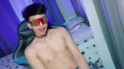Snapshot of urguy_francis chatting on July 2026 08:31:02 AM urguy_francis online show from July 2026 08:31:02 AM