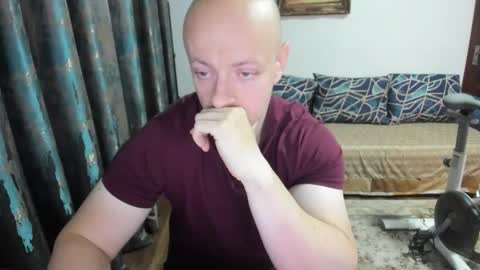 Snapshot of urgymcrush chatting on October 2025 10:32:02 PM UrGymCrush online show from October 2025 10:32:02 PM