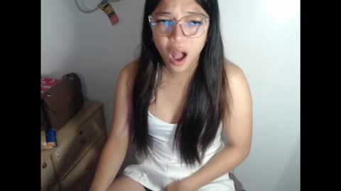 Snapshot of urhotangela chatting on December 2025 12:40:01 AM urhotangela online show from December 2025 12:40:01 AM