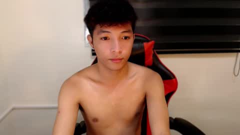 Ethan online show from November 2025 05:55:02 PM