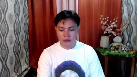 Snapshot of urhunky_ivan chatting on December 2024 03:57:01 PM urhunky_ivan online show from December 2024 03:57:01 PM