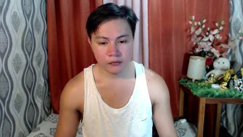 Snapshot of urhunky_ivan chatting on February 2025 05:16:01 AM urhunky_ivan online show from February 2025 05:16:01 AM