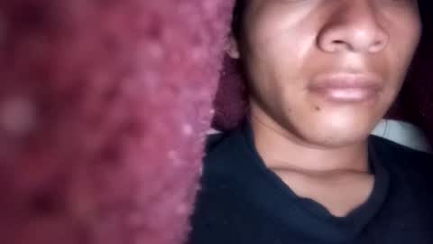 Uriel sgueme en ig  online show from December 2024 07:32:01 AM