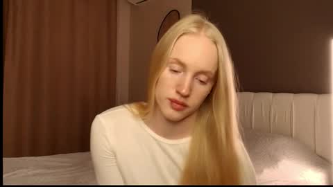 ElizabethLizy online show from May 2026 05:31:02 PM