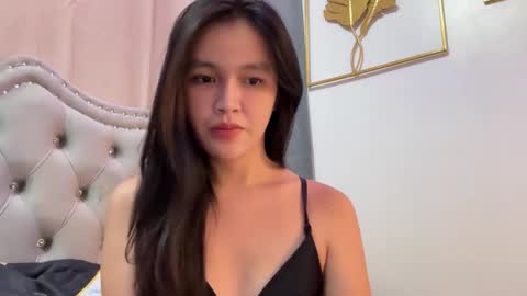 Snapshot of urkatiecookie chatting on February 2026 12:12:01 PM Amira online show from February 2026 12:12:01 PM