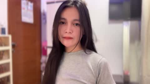 Snapshot of urkatiecookie chatting on March 2026 06:58:01 AM Amira online show from March 2026 06:58:01 AM