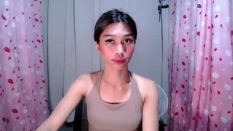 urloverjasmine_xx online show from April 2026 06:19:01 PM