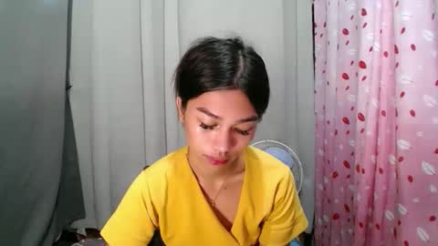 Snapshot of urloverjasmine_xx chatting on May 2026 12:06:02 AM urloverjasmine_xx online show from May 2026 12:06:02 AM