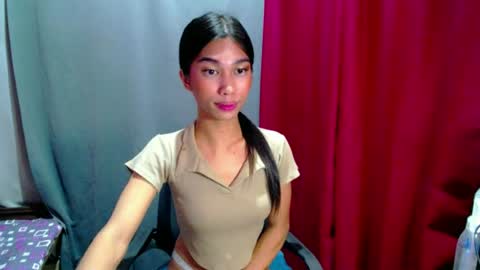 urloverjasmine_xx online show from July 2026 03:51:01 PM