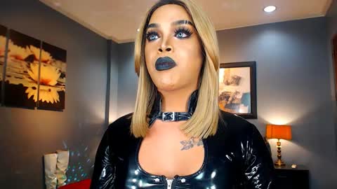 UrMajestyTyra online show from February 2025 10:04:01 AM